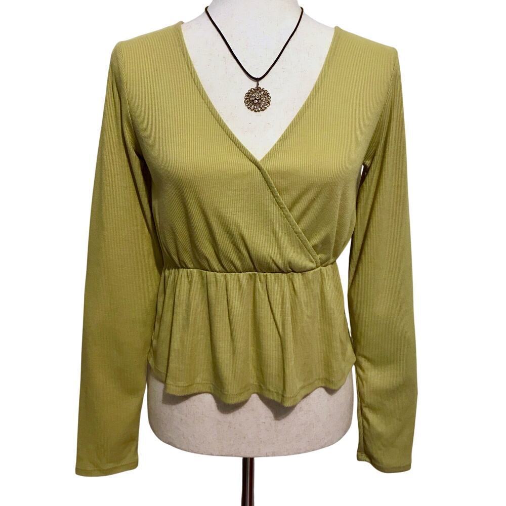 Hippie Rose NWT Long Sleeves Blouson Top Juniors S